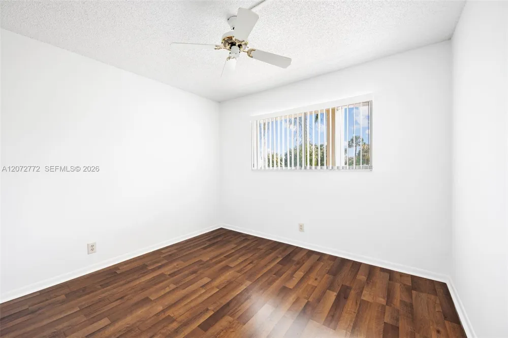 6890 Royal Palm Blvd #211H Margate, FL 33063