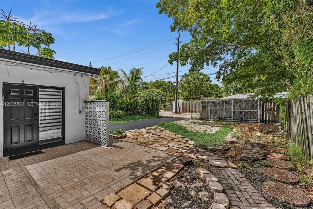 1943 Rodman St Hollywood, FL 33020