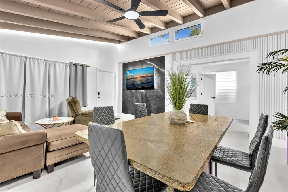 1943 Rodman St Hollywood, FL 33020