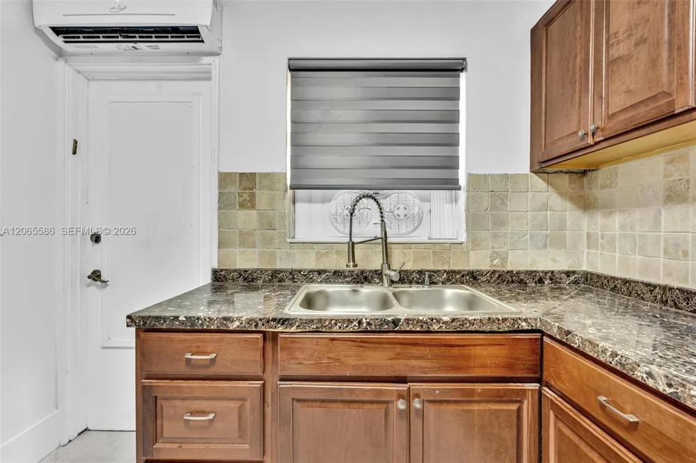 1943 Rodman St Hollywood, FL 33020