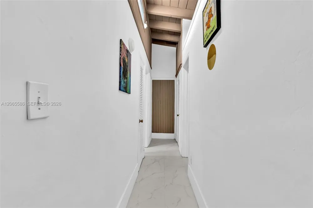 1943 Rodman St Hollywood, FL 33020