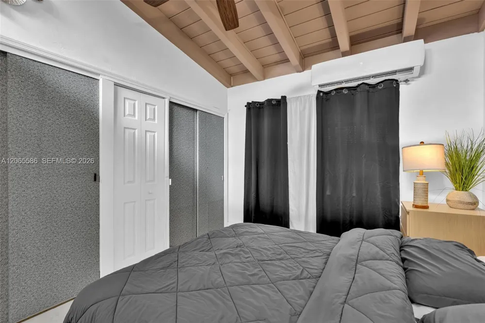 1943 Rodman St Hollywood, FL 33020