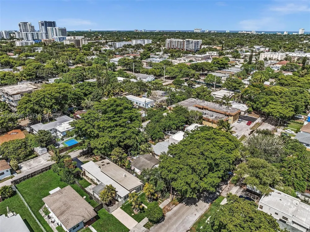 1943 Rodman St Hollywood, FL 33020
