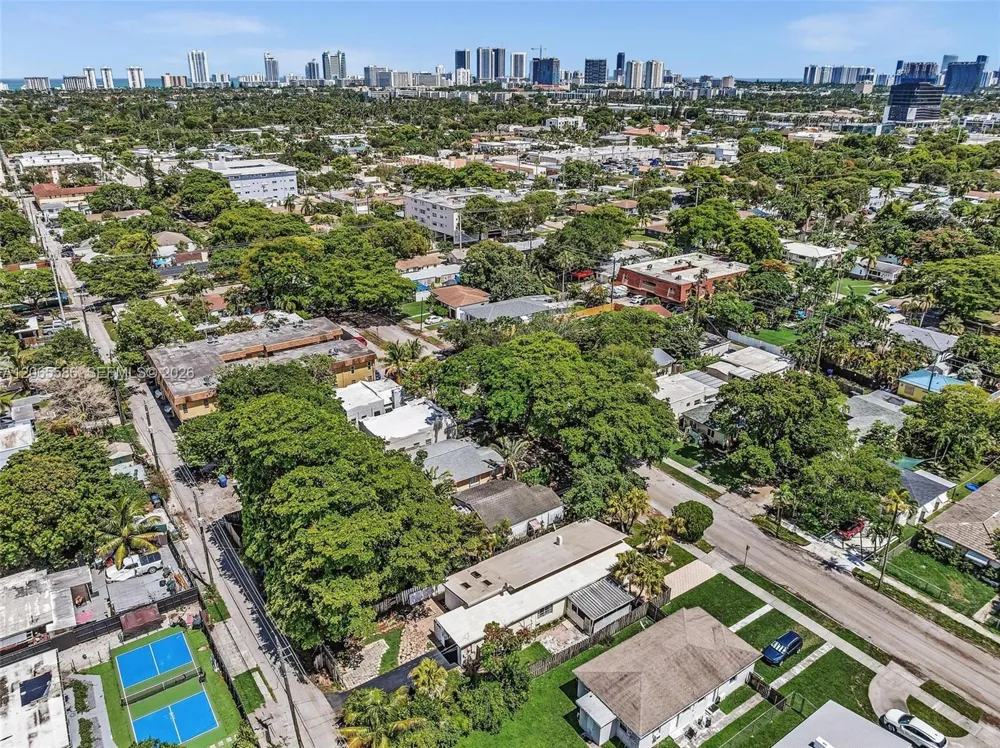 1943 Rodman St Hollywood, FL 33020