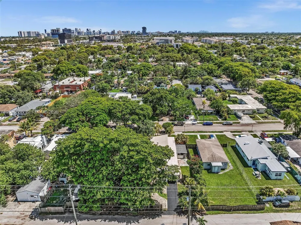1943 Rodman St Hollywood, FL 33020