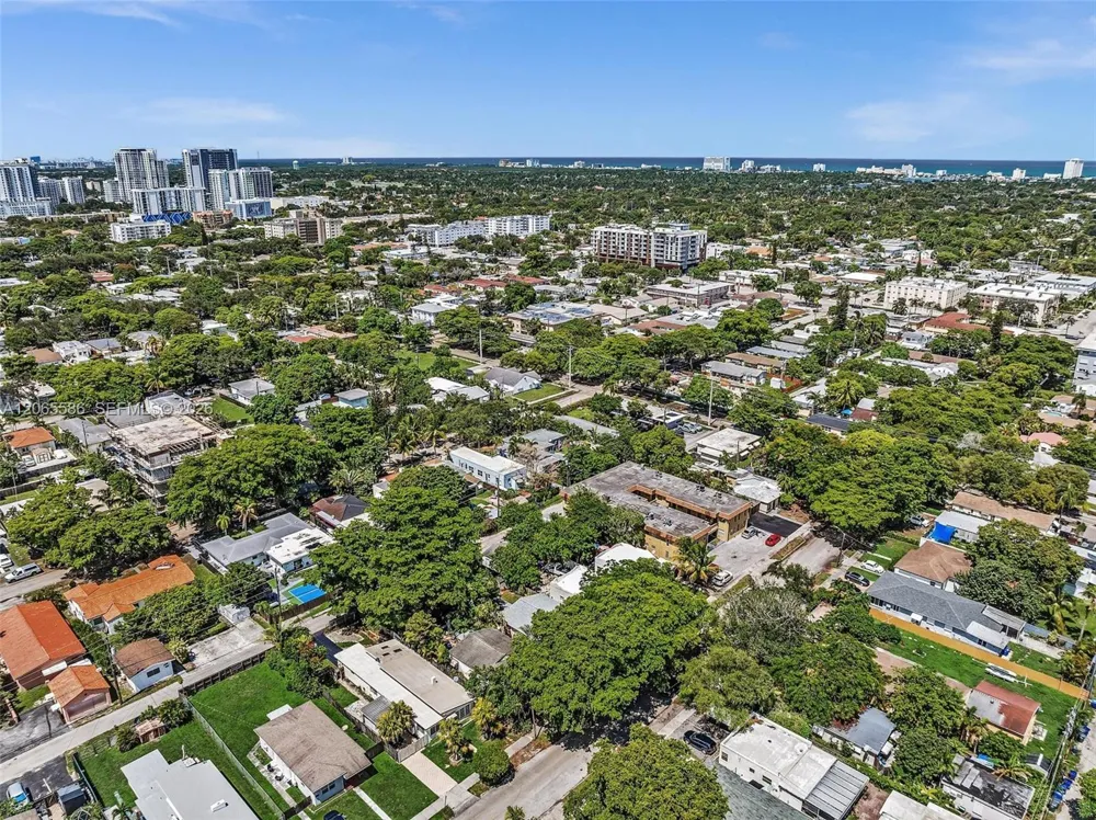 1943 Rodman St Hollywood, FL 33020