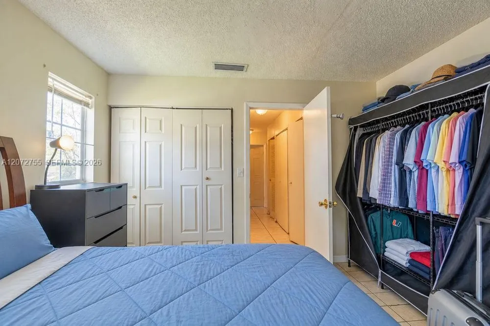 20404 NW 27th Ct Miami Gardens, FL 33056