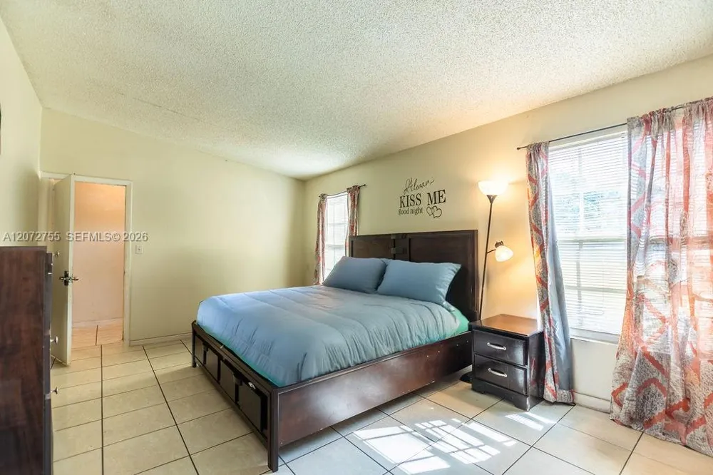 20404 NW 27th Ct Miami Gardens, FL 33056