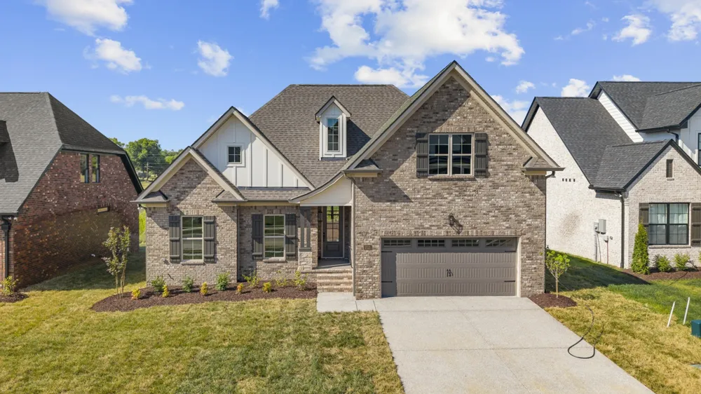 2013 WT Chandler Blvd #55 Gallatin, TN 37066
