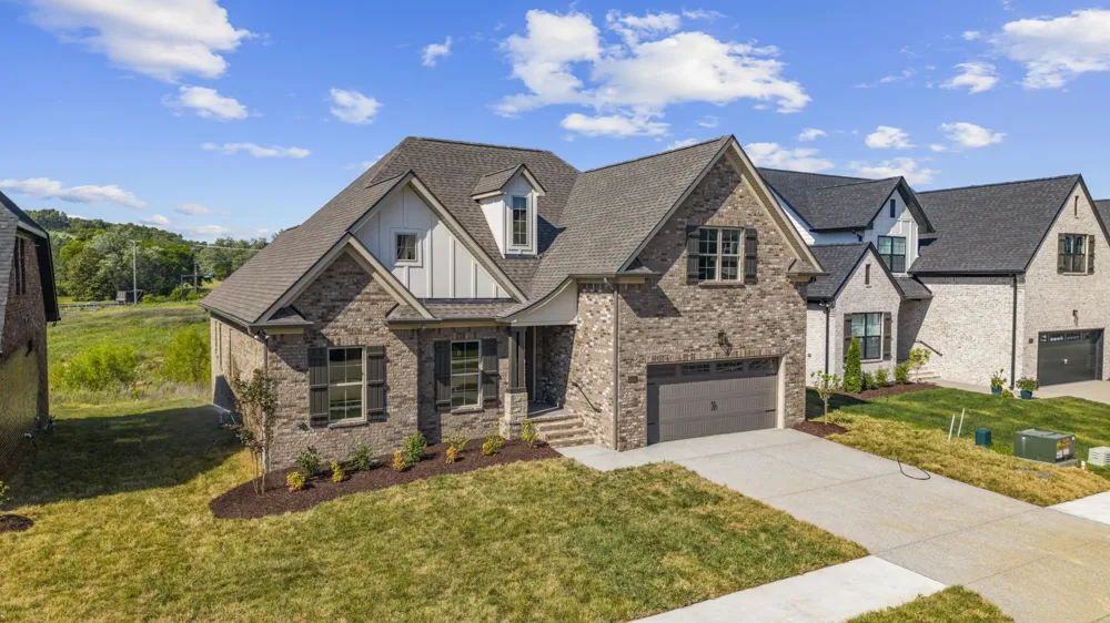 2013 WT Chandler Blvd #55 Gallatin, TN 37066