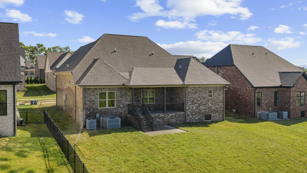 2013 WT Chandler Blvd #55 Gallatin, TN 37066