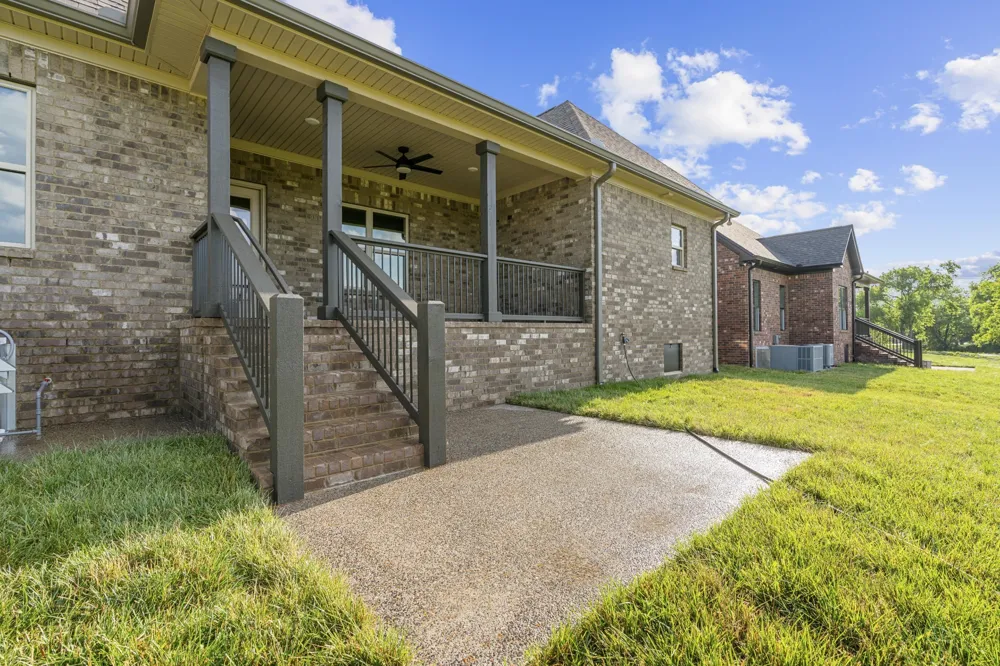2013 WT Chandler Blvd #55 Gallatin, TN 37066