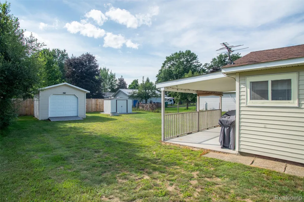 5110 Lucinda Drive Mills Township, MI 48756