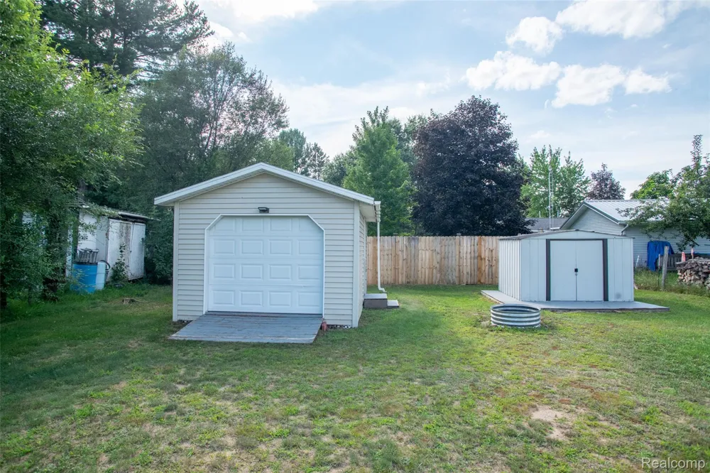 5110 Lucinda Drive Mills Township, MI 48756