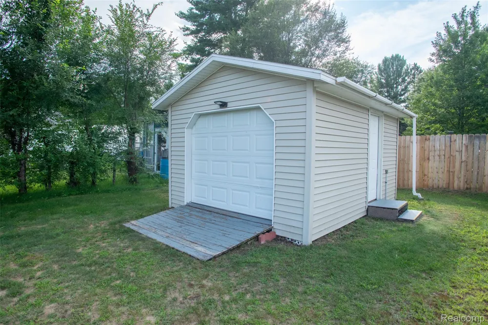 5110 Lucinda Drive Mills Township, MI 48756