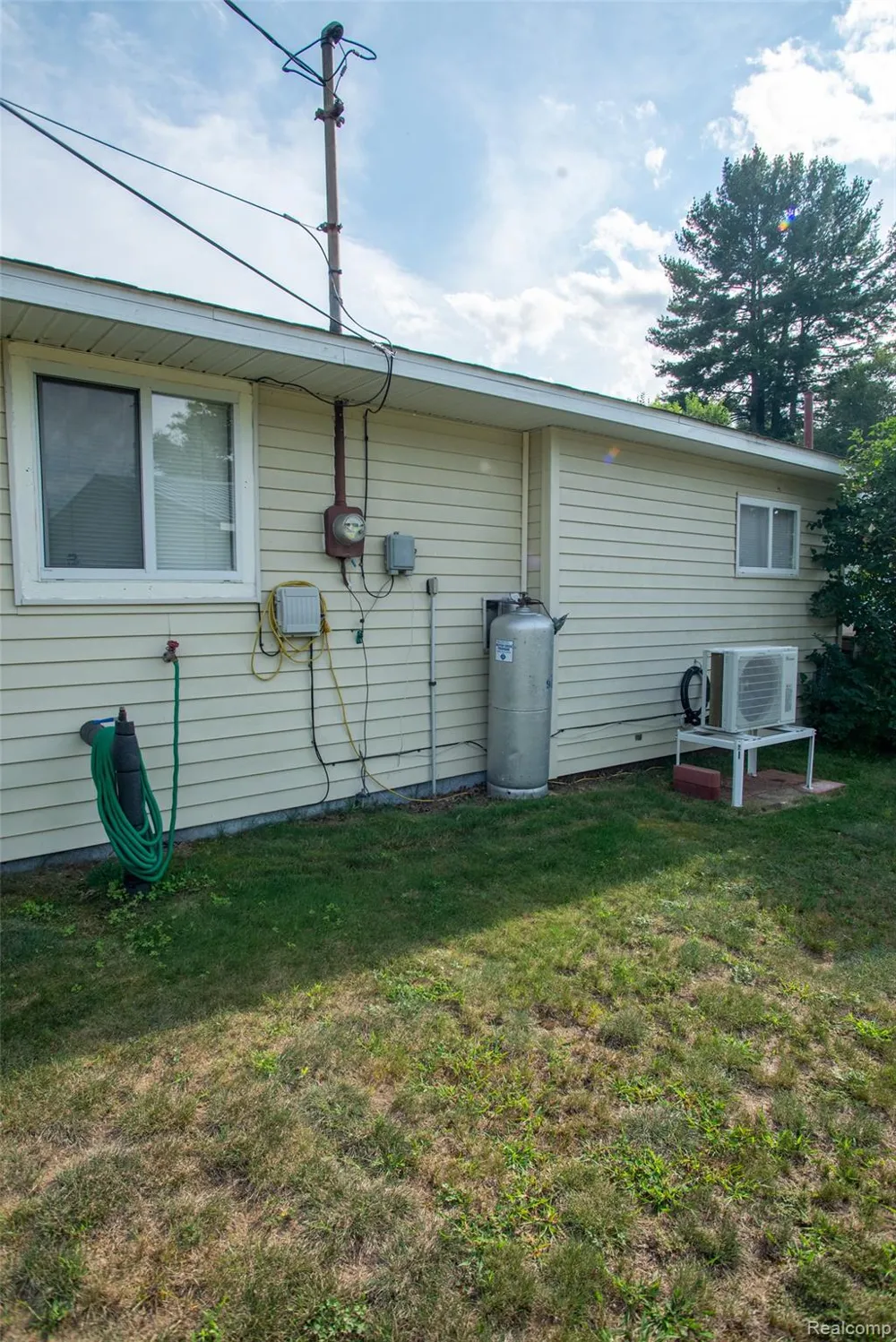 5110 Lucinda Drive Mills Township, MI 48756