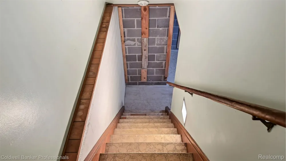 430 Spezia Drive Oxford Charter Township, MI 48371
