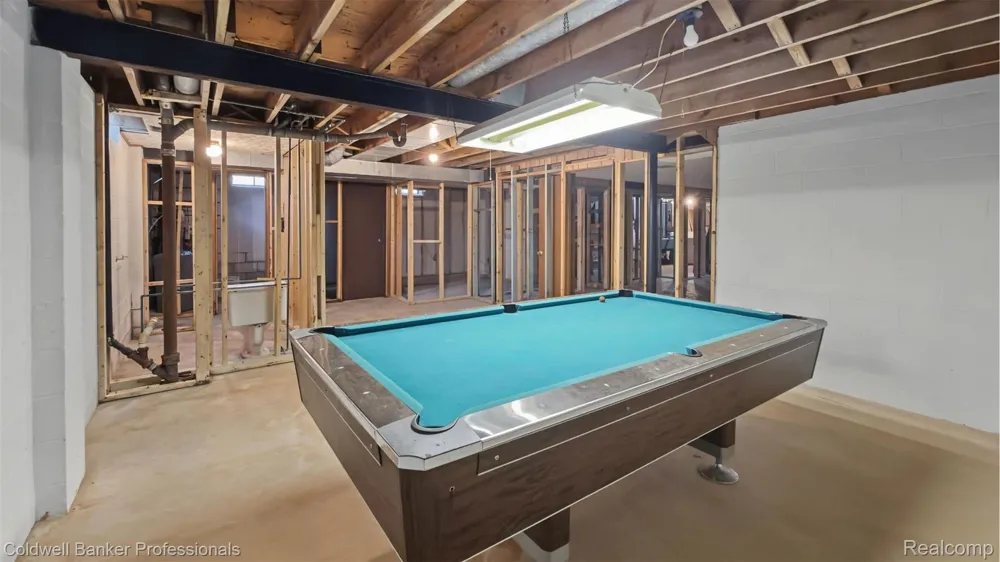 430 Spezia Drive Oxford Charter Township, MI 48371