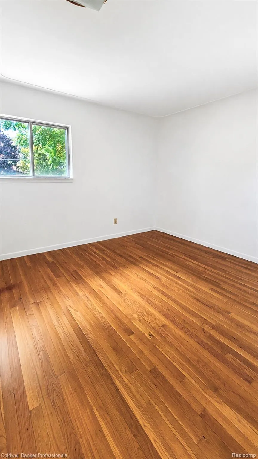 430 Spezia Drive Oxford Charter Township, MI 48371