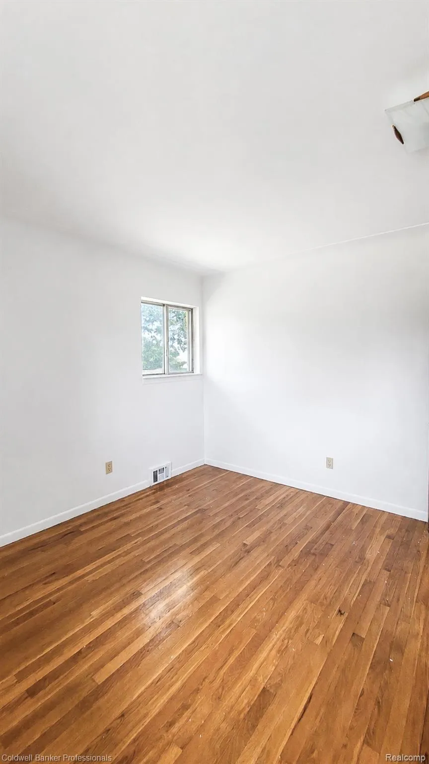 430 Spezia Drive Oxford Charter Township, MI 48371