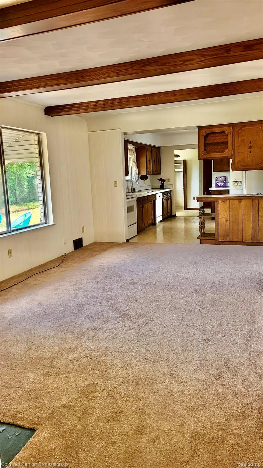 430 Spezia Drive Oxford Charter Township, MI 48371