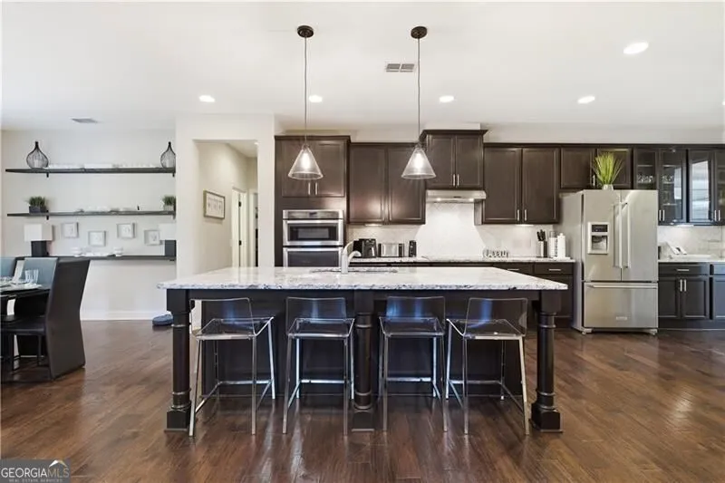2530 Maple Ridge LN Cumming, GA 30041