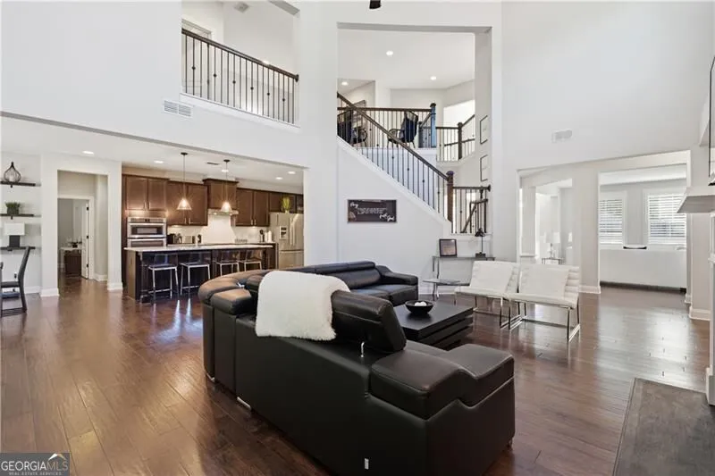 2530 Maple Ridge LN Cumming, GA 30041
