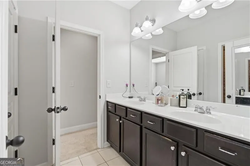 2530 Maple Ridge LN Cumming, GA 30041