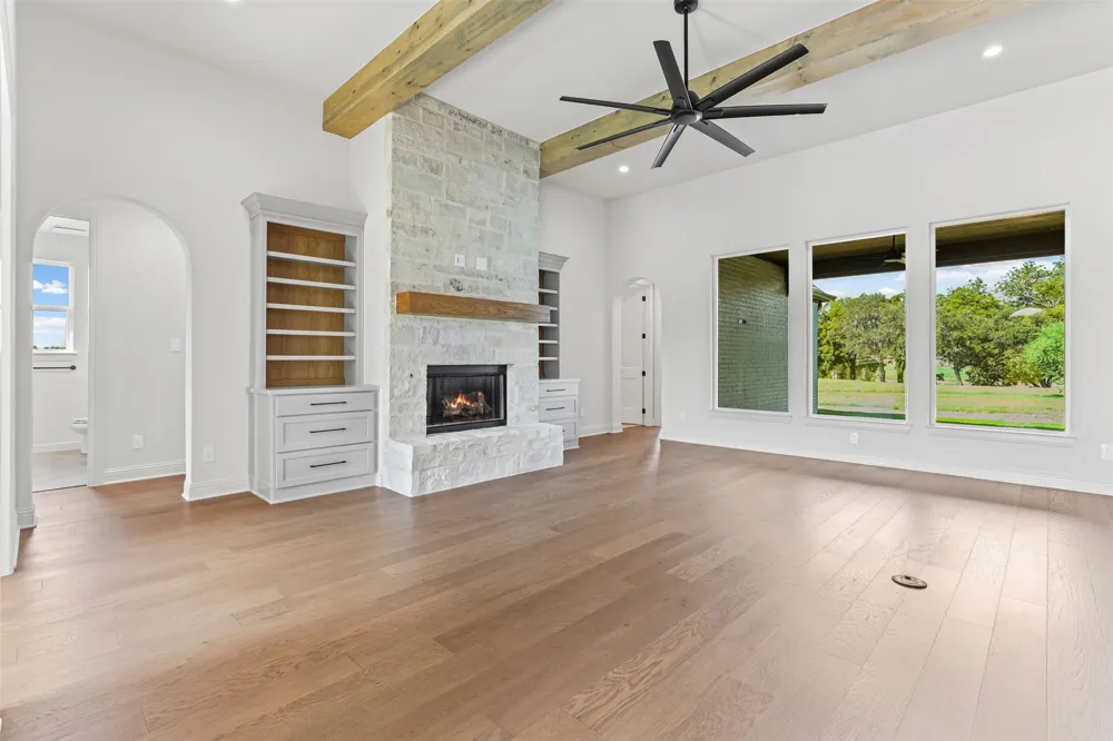509 Acorn Trail Granbury, TX 76049