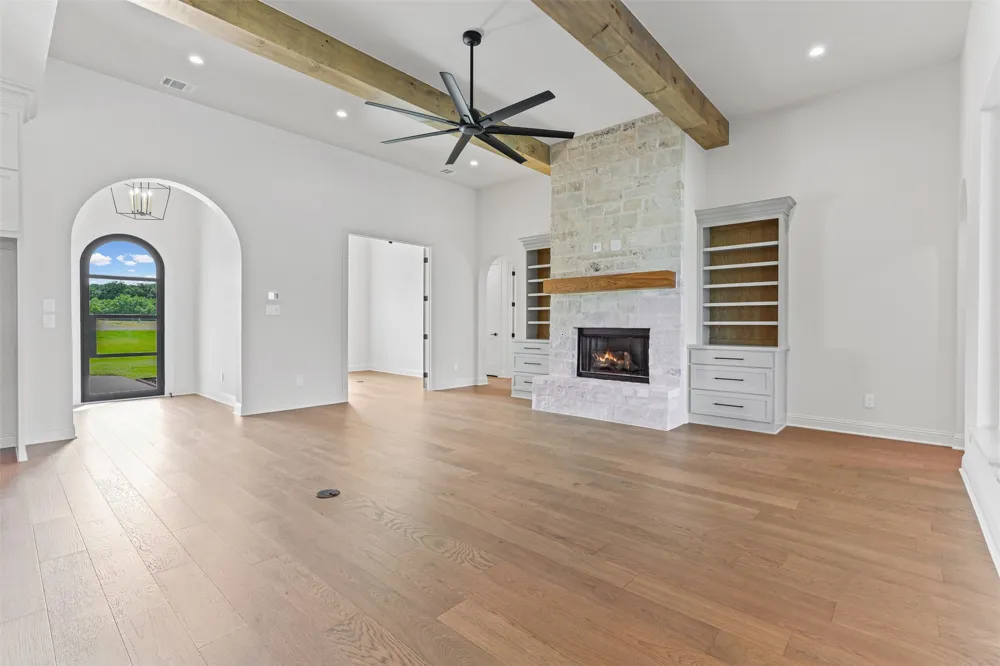 509 Acorn Trail Granbury, TX 76049