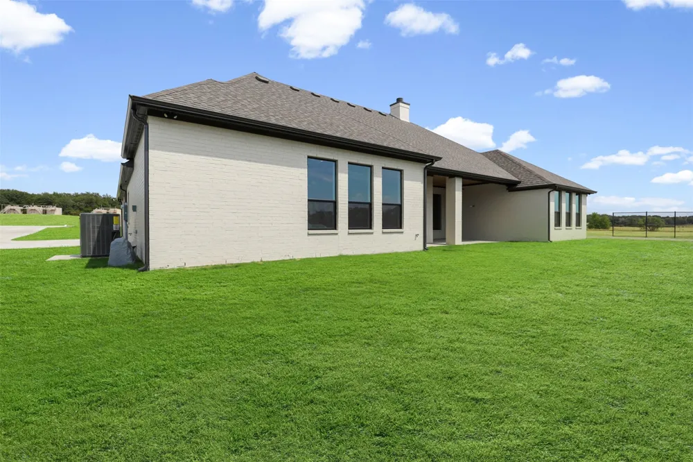 509 Acorn Trail Granbury, TX 76049