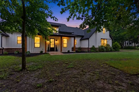 205 Deer Glade Court