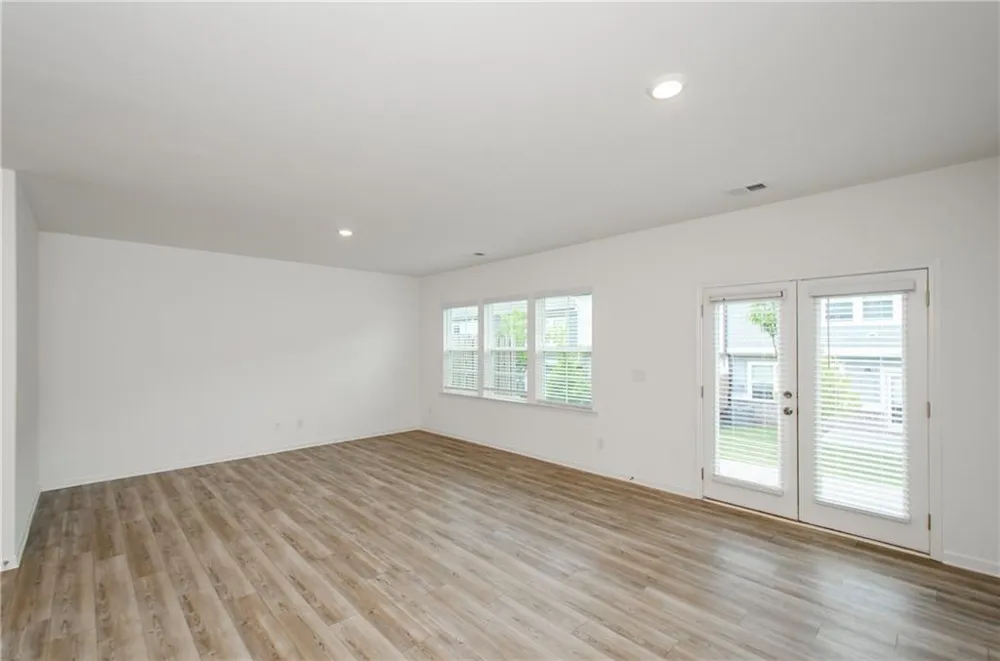1946 Frisco Way Suwanee, GA 30024