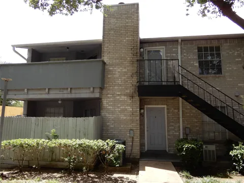 9797 Leawood Boulevard #902