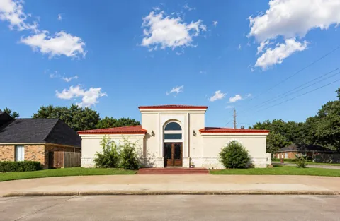 601 Westview Terrace Drive