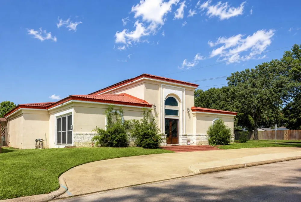 601 Westview Terrace Drive Sealy, TX 77474