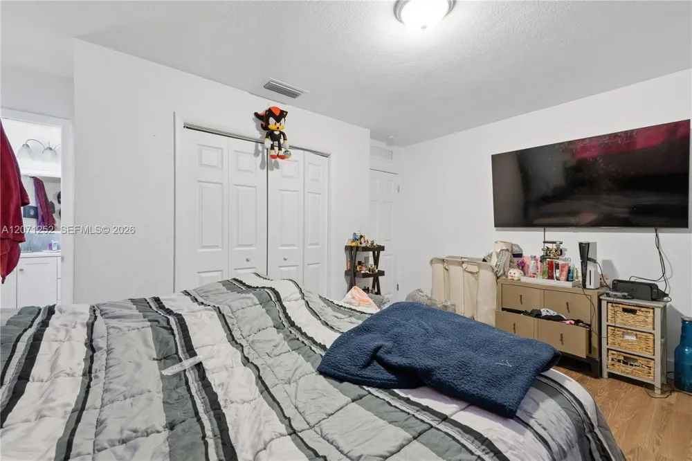 7636 Alhambra Blvd Miramar, FL 33023