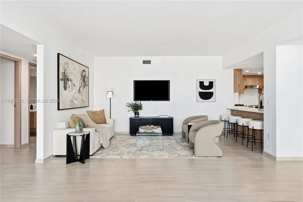 10281 W Bay Harbor Dr #201 Bay Harbor Islands, FL 33154