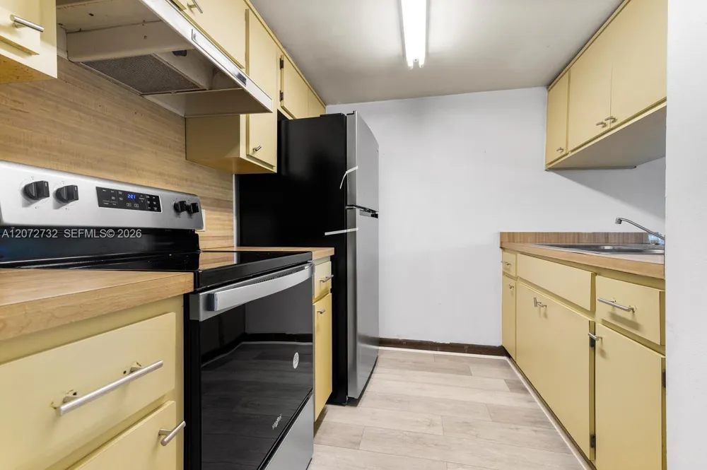 2005 Carlton Drive #5 Melbourne, FL 32935