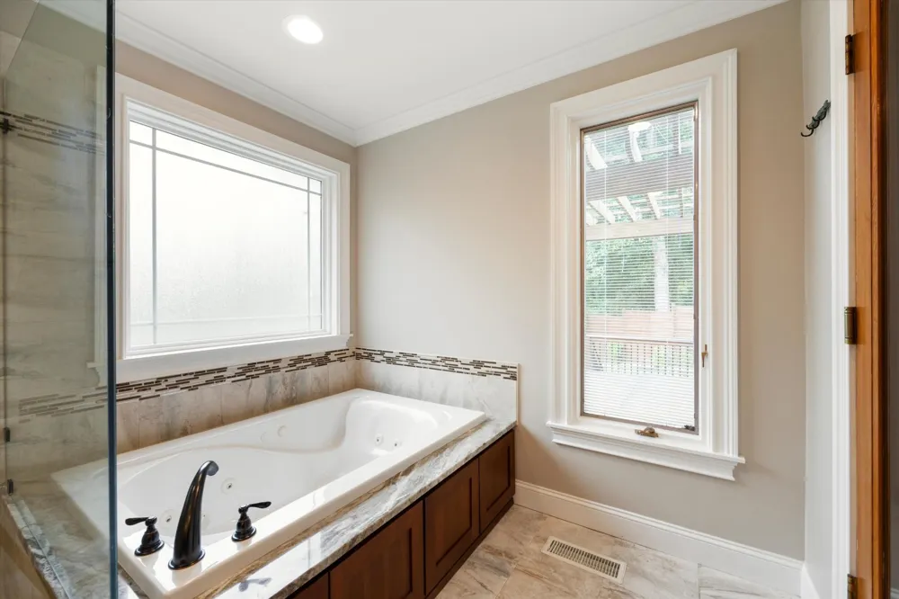 4940 Bal Harbor Drive Chattanooga, TN 37416