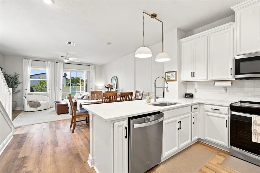 5292 NEIL DRIVE St Petersburg, FL 33714