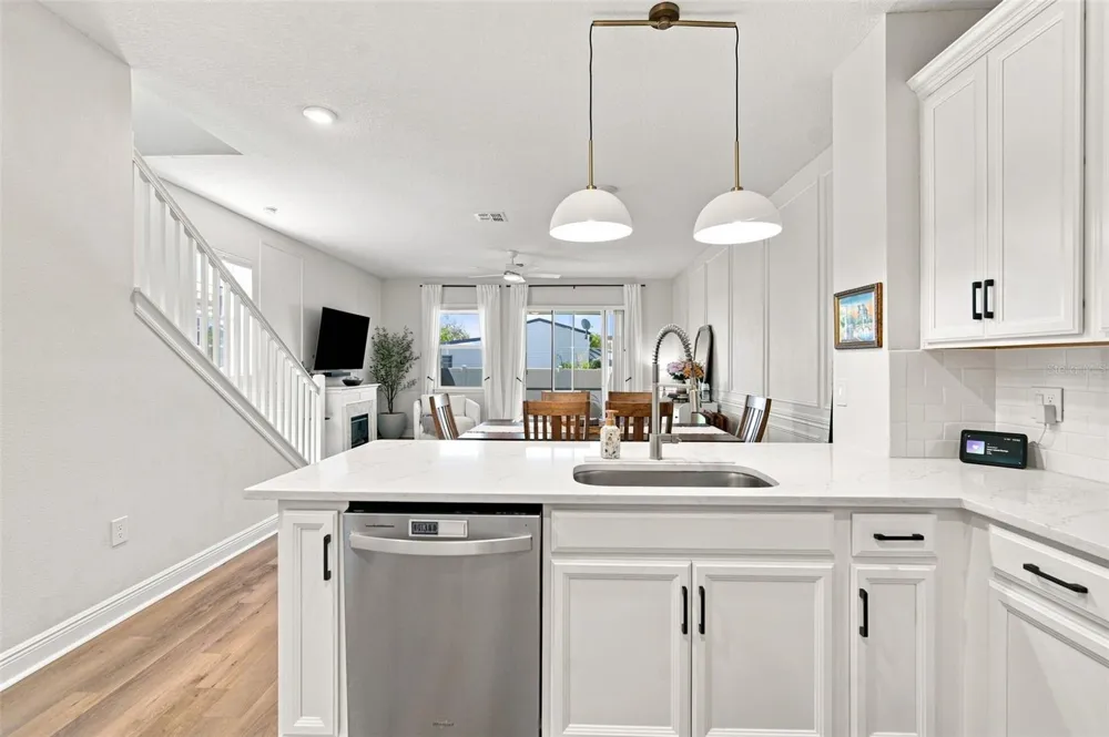 5292 NEIL DRIVE St Petersburg, FL 33714