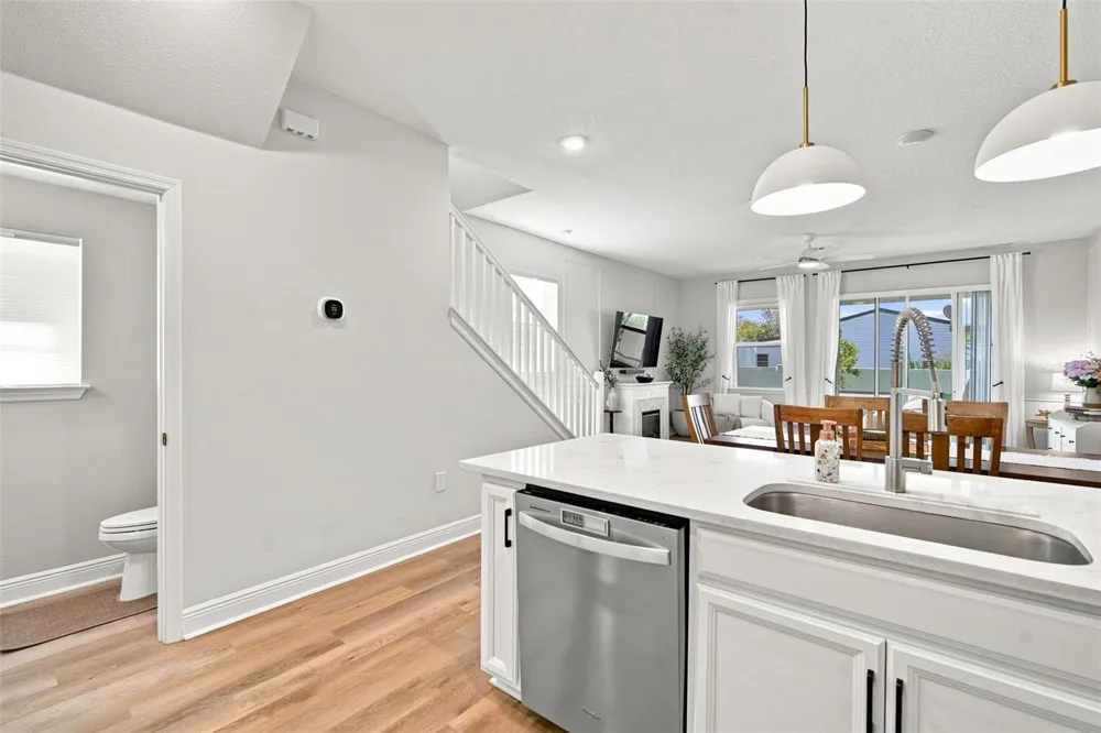 5292 NEIL DRIVE St Petersburg, FL 33714