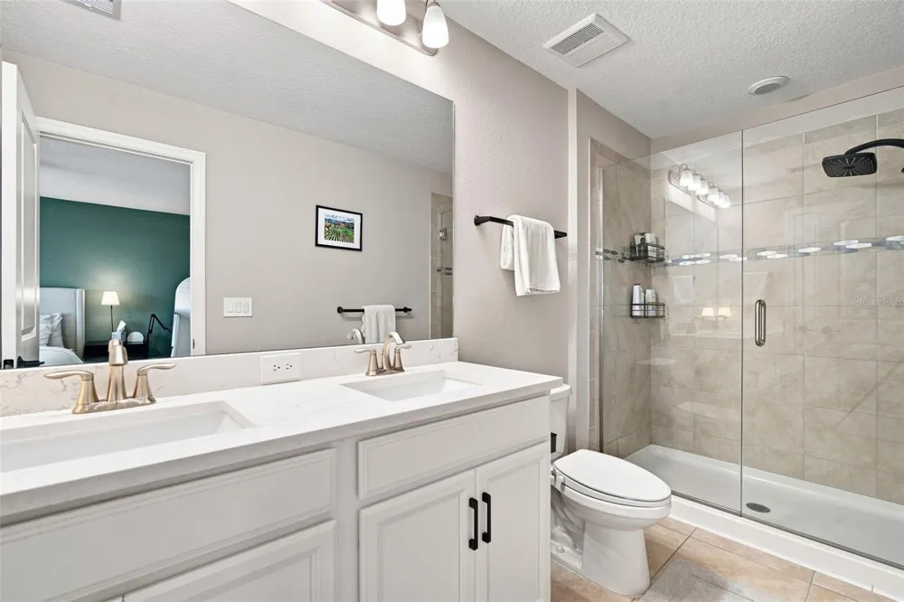 5292 NEIL DRIVE St Petersburg, FL 33714