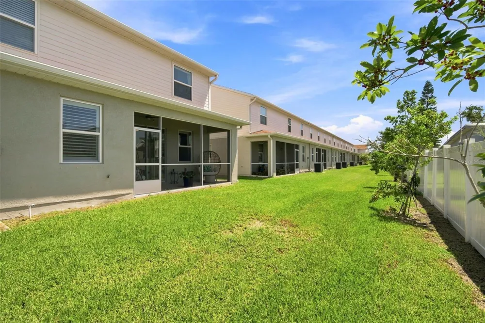 5292 NEIL DRIVE St Petersburg, FL 33714
