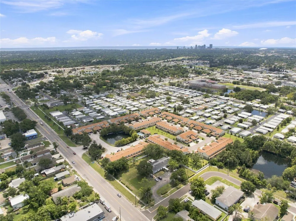 5292 NEIL DRIVE St Petersburg, FL 33714