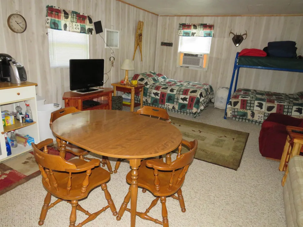 2551 E Simpson Road Norwich Township, MI 49651
