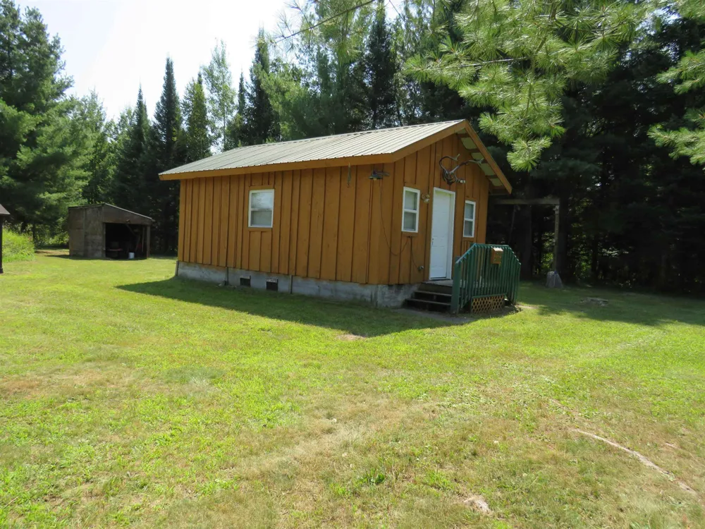 2551 E Simpson Road Norwich Township, MI 49651