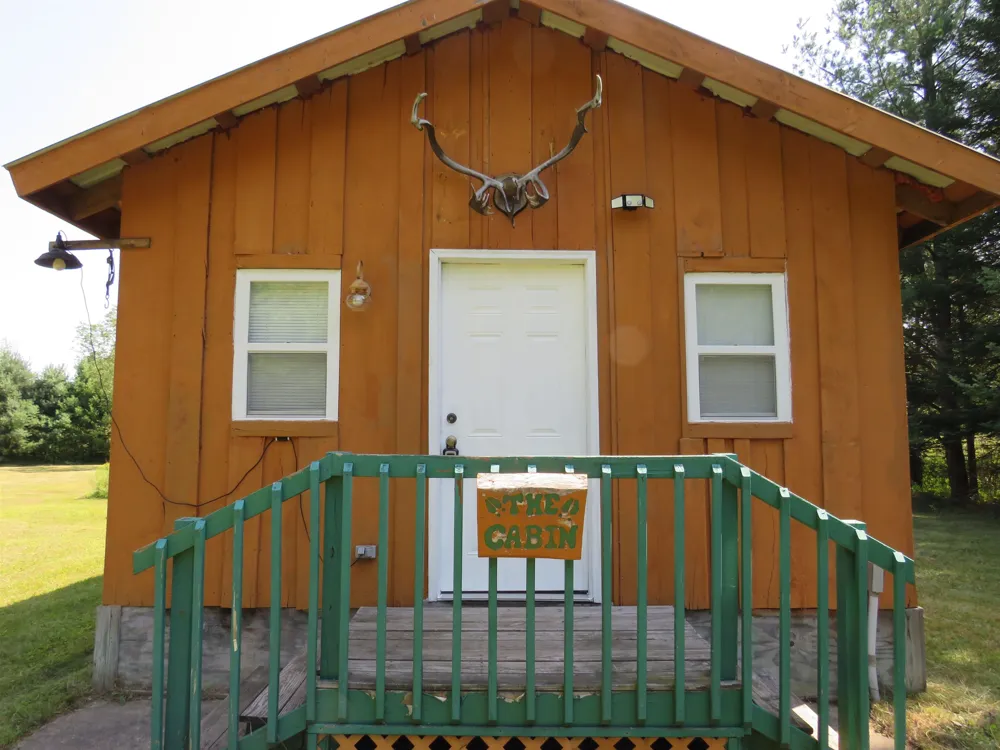 2551 E Simpson Road Norwich Township, MI 49651