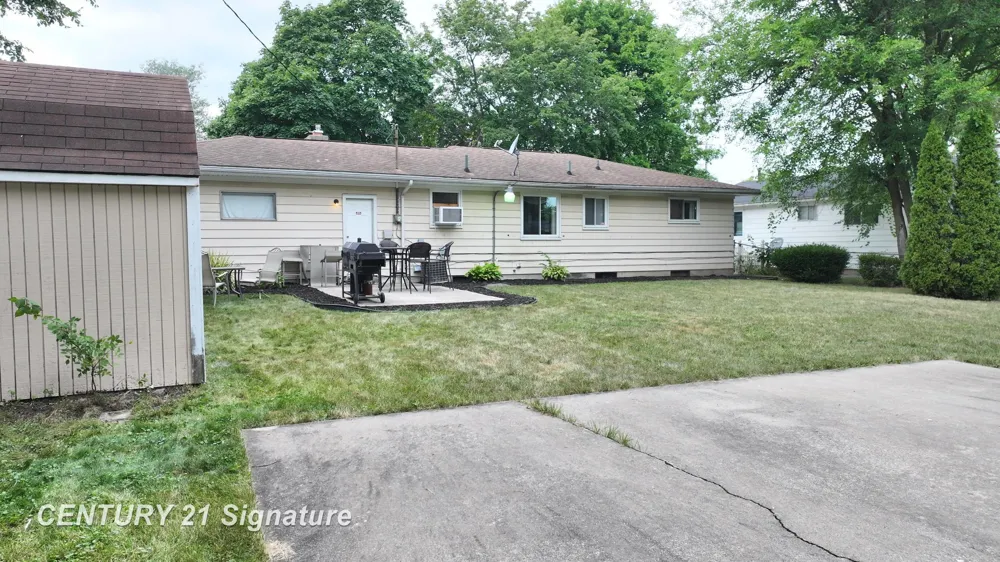 334 S 20th Street Saginaw City, MI 48601